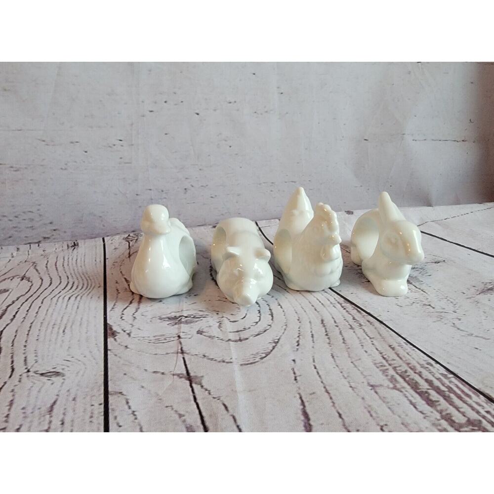 White Ceramic Napkin Rings 4 Animals Farm Chicken Pig Duck Rabbit Japan